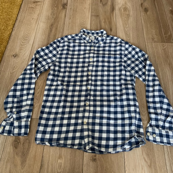 Flannel - Picture 1 of 4